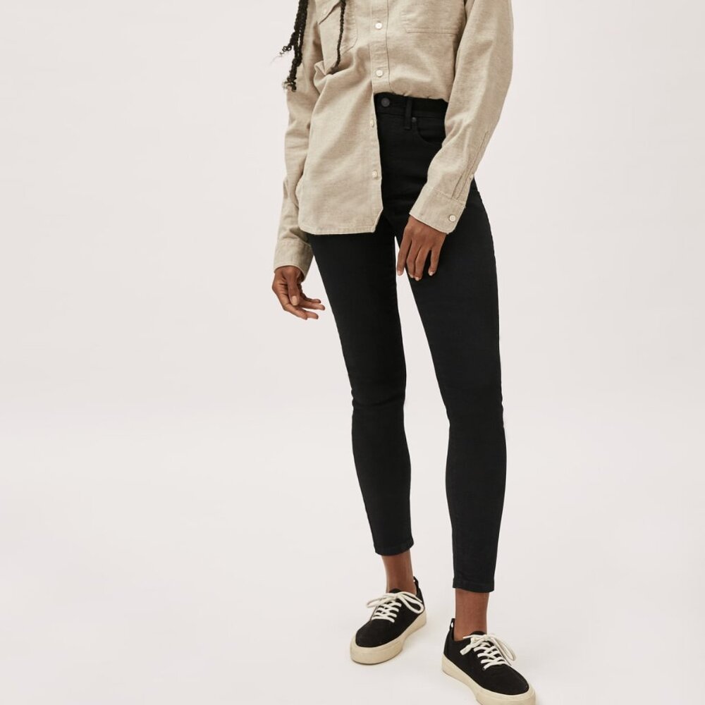 Everlane The Authentic Stretch High-Rise Skinny Jean in Black - Size 24 tall